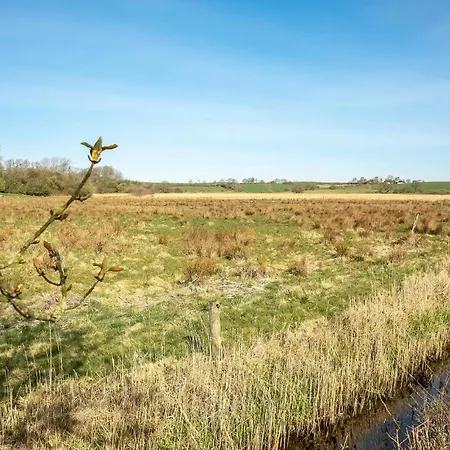 Lovely In With Kitchen Semesterbostad